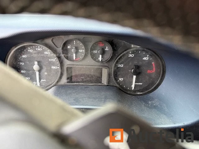 Lichte vrachtwagen iveco daily 31-180 himatic (2019 - zcf c33 5d0 05 293 704) - afbeelding 24 van  49