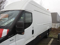 Lichte vrachtwagen iveco daily 35s14n, cng, 2998cm³, 100kw, 1e inschr 07/12/15, zcfc335a6066040, 45820km, co²-uitstoot 247g/km,euro vi,kenteken i+ii,gelijkvormigheidsattest, keuring tot 11/12/24, 2sleutels - afbeelding 12 van  19