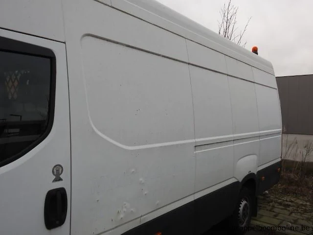 Lichte vrachtwagen iveco daily 35s14n, cng, 2998cm³, 100kw, 1e inschr 07/12/15, zcfc335a6066040, 45820km, co²-uitstoot 247g/km,euro vi,kenteken i+ii,gelijkvormigheidsattest, keuring tot 11/12/24, 2sleutels - afbeelding 16 van  19