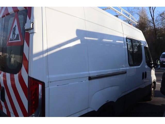 Lichte vrachtwagen iveco fd11c2c, datum 1ste inschrijving 11/9/15, zcfc335a205051325, 35683km, cng, euro vi, kenteken i+ii, gelijkvormigheidsattest - afbeelding 13 van  15