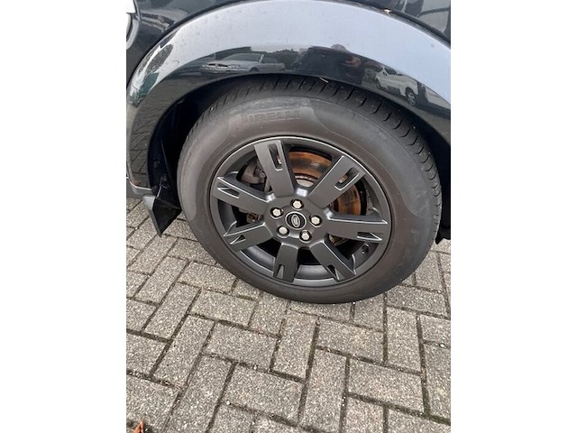 Lichte vrachtwagen landrover discovery 4, type la, variant s4kq2f, versie d7o1, ch.nr. sallaaam4ba564102, bouwjaar 14.04.2011 (sleutel, boorddocumenten: inschrijvingsbewijs deel i en gelijkvormigheidsattest) - afbeelding 2 van  41