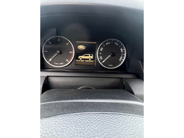 Lichte vrachtwagen landrover discovery 4, type la, variant s4kq2f, versie d7o1, ch.nr. sallaaam4ba564102, bouwjaar 14.04.2011 (sleutel, boorddocumenten: inschrijvingsbewijs deel i en gelijkvormigheidsattest) - afbeelding 10 van  41