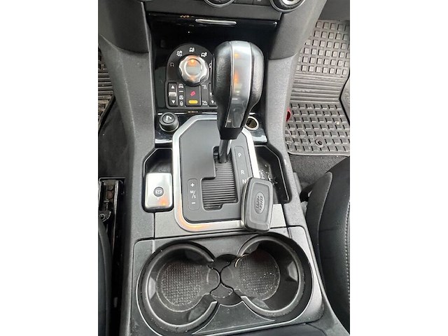 Lichte vrachtwagen landrover discovery 4, type la, variant s4kq2f, versie d7o1, ch.nr. sallaaam4ba564102, bouwjaar 14.04.2011 (sleutel, boorddocumenten: inschrijvingsbewijs deel i en gelijkvormigheidsattest) - afbeelding 11 van  41