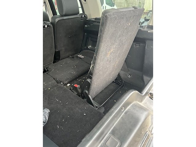 Lichte vrachtwagen landrover discovery 4, type la, variant s4kq2f, versie d7o1, ch.nr. sallaaam4ba564102, bouwjaar 14.04.2011 (sleutel, boorddocumenten: inschrijvingsbewijs deel i en gelijkvormigheidsattest) - afbeelding 19 van  41