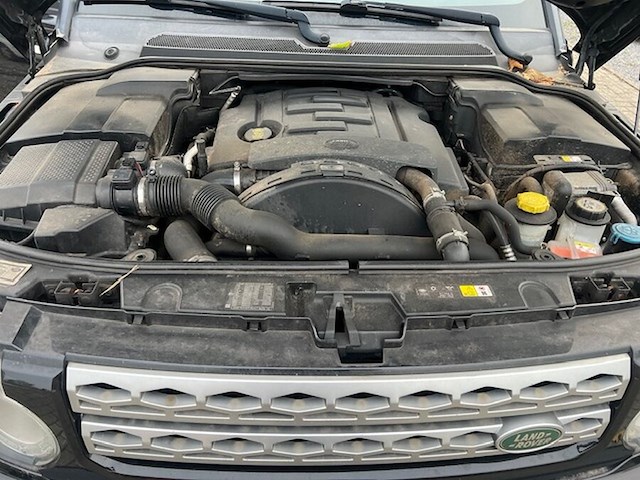 Lichte vrachtwagen landrover discovery 4, type la, variant s4kq2f, versie d7o1, ch.nr. sallaaam4ba564102, bouwjaar 14.04.2011 (sleutel, boorddocumenten: inschrijvingsbewijs deel i en gelijkvormigheidsattest) - afbeelding 22 van  41