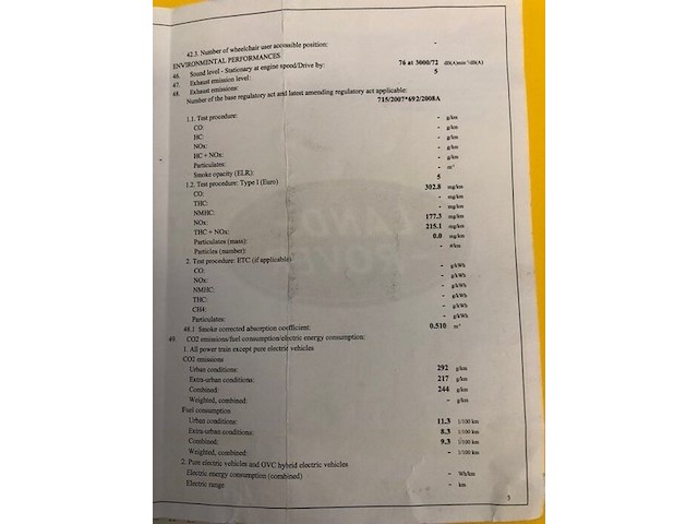 Lichte vrachtwagen landrover discovery 4, type la, variant s4kq2f, versie d7o1, ch.nr. sallaaam4ba564102, bouwjaar 14.04.2011 (sleutel, boorddocumenten: inschrijvingsbewijs deel i en gelijkvormigheidsattest) - afbeelding 29 van  41