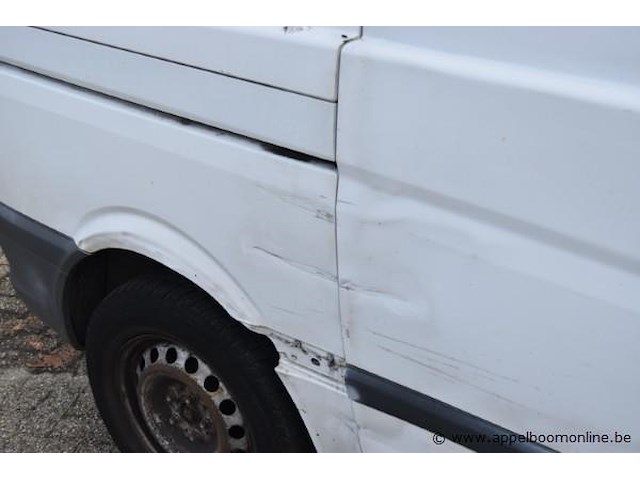 Lichte vrachtwagen mercedes, vito, datum eerste inschrijving ngk, kw ngk, wdf63960113605452, kilometerstand 425404km, 1 sleutel, geen boorddocumenten - afbeelding 2 van  16