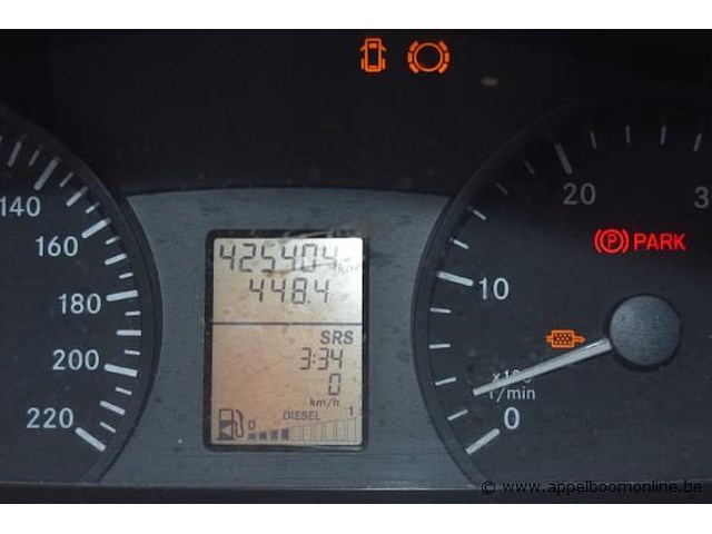 Lichte vrachtwagen mercedes, vito, datum eerste inschrijving ngk, kw ngk, wdf63960113605452, kilometerstand 425404km, 1 sleutel, geen boorddocumenten - afbeelding 7 van  16