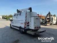 Lichte vrachtwagen met hoogwerker - afbeelding 7 van  12