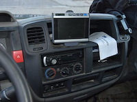 Lichte vrachtwagen nissan, cabstar, datum eerste insch 22/10/2010, vwasftf24a2111807, 2953cm³, 110kw, euro 4, diesel, kilometerstand 180273km - afbeelding 3 van  11