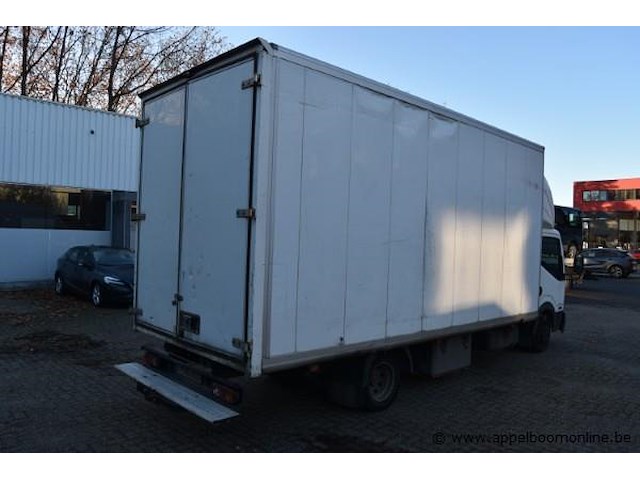 Lichte vrachtwagen nissan, cabstar, datum eerste insch 22/10/2010, vwasftf24a2111807, 2953cm³, 110kw, euro 4, diesel, kilometerstand 180273km - afbeelding 7 van  11