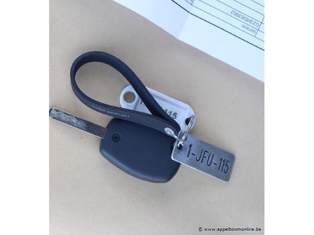 Lichte vrachtwagen opel movano, datum 1ste inschrijving 5/12/2014, chassisnummer w0lmsp6u6fb067395, dubbel cabine, km-stand keuring op 11/24 55,012, euro 5b, kenteken i+ii, gelijkvormigheidssattest - afbeelding 9 van  17