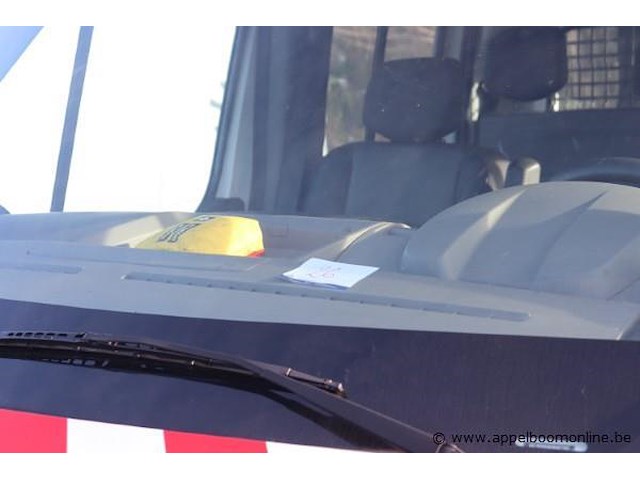 Lichte vrachtwagen opel movano, datum 1ste inschrijving 5/12/2014, chassisnummer w0lmsp6u6fb067395, dubbel cabine, km-stand keuring op 11/24 55,012, euro 5b, kenteken i+ii, gelijkvormigheidssattest - afbeelding 13 van  17