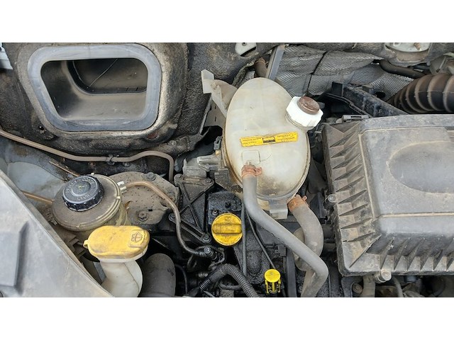 Lichte vrachtwagen opel movano meubelbak met laadklep, type u9c1k6, ch.nr. vn1u9c1k640449711, bouwjaar 30.01.2009 (sleutels en alle boorddocumenten) - afbeelding 27 van  31