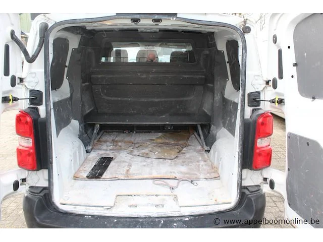 Lichte vrachtwagen peugeot expert,diesel, 1560cm³,85kw,1e inschr 06/4/17,vf3vbbhxhhz009759,237087km, co²-uitstoot ng, euro6b, zonder kenteken i+ii, gelijkvormigheidsattest, keuring tot 31/1/26, 1sleutel - afbeelding 20 van  22