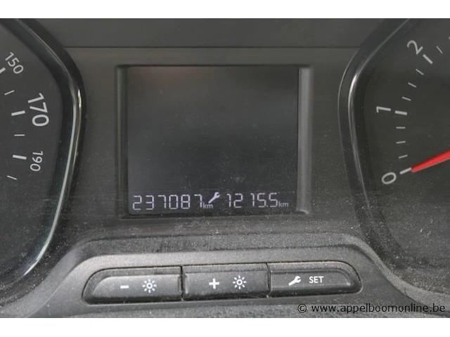 Lichte vrachtwagen peugeot expert,diesel, 1560cm³,85kw,1e inschr 06/4/17,vf3vbbhxhhz009759,237087km, co²-uitstoot ng, euro6b, zonder kenteken i+ii, gelijkvormigheidsattest, keuring tot 31/1/26, 1sleutel - afbeelding 22 van  22