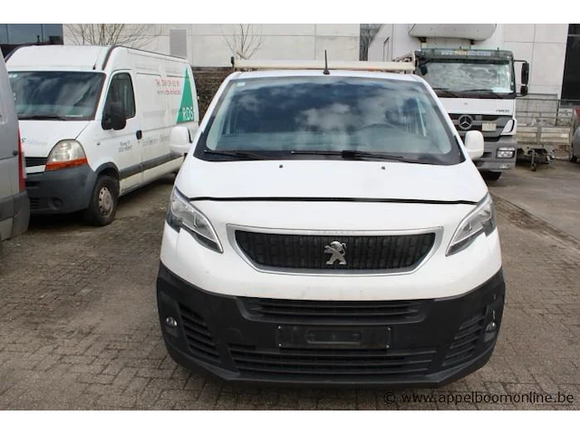Lichte vrachtwagen peugeot expert,diesel, 1560cm³,85kw,1e inschr 06/4/17,vf3vbbhxhhz009759,237087km, co²-uitstoot ng, euro6b, zonder kenteken i+ii, gelijkvormigheidsattest, keuring tot 31/1/26, 1sleutel - afbeelding 2 van  22