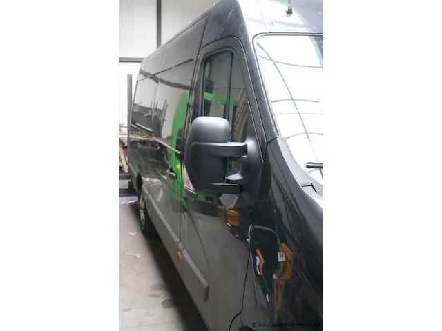 Lichte vrachtwagen renault master, datum 1ste inschrijving 20/5/2013, chassisnummer vf1maf6fc490995018, km-stand 138.288, euro 5, schade rondom carroserie - afbeelding 8 van  12