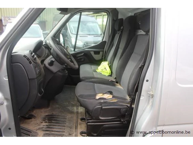 Lichte vrachtwagen renault master, diesel, 2299cm³,110kw, 1e inschr 12/3/13, vf6mff6fj483880487, 212948km, co²-uitstoot ng, euro5, kenteken i (ii ontbreekt), gelijkvormigheidsattest,keuring tot 04/7/25, 1sleutel - afbeelding 10 van  11