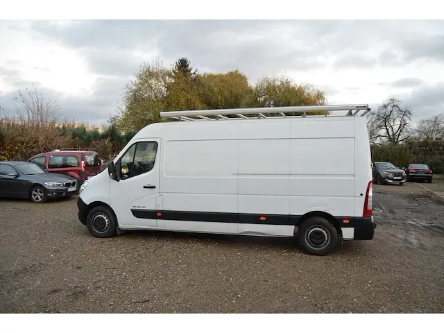 Lichte vrachtwagen renault master, type ma, variant maf4y, versie maf4ye, ch.nr. vf1maf4ye52833593, bouwjaar 02/04/2015 (sleutel, inschrijvingsbewijs deel i en gelijkvormigheidsattest) (75) - afbeelding 9 van  38