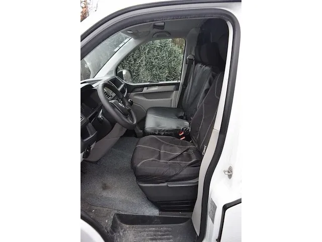 Lichte vrachtwagen volkswagen transporter, type 7j0, variant gcxgb280x0, versie nnfm52z1116nvr217mmg3rl6323, ch.nr. wv1zzz7hzjh155330, bj. 19.06.2018 (sleutel en alle boorddocumenten) - afbeelding 5 van  38