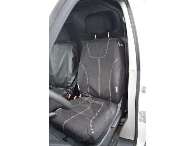 Lichte vrachtwagen volkswagen transporter, type 7j0, variant gcxgb280x0, versie nnfm52z1116nvr217mmg3rl6323, ch.nr. wv1zzz7hzjh155330, bj. 19.06.2018 (sleutel en alle boorddocumenten) - afbeelding 6 van  38