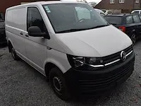 Lichte vrachtwagen volkswagen transporter, type 7j0, variant gcxgb280x0, versie nnfm52z1116nvr217mmg3rl6323, ch.nr. wv1zzz7hzjh155330, bj. 19.06.2018 (sleutel en alle boorddocumenten) - afbeelding 28 van  38