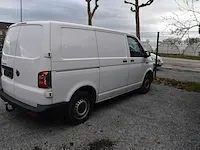Lichte vrachtwagen volkswagen transporter, type 7j0, variant gcxgb280x0, versie nnfm52z1116nvr217mmg3rl6323, ch.nr. wv1zzz7hzjh155330, bj. 19.06.2018 (sleutel en alle boorddocumenten) - afbeelding 29 van  38