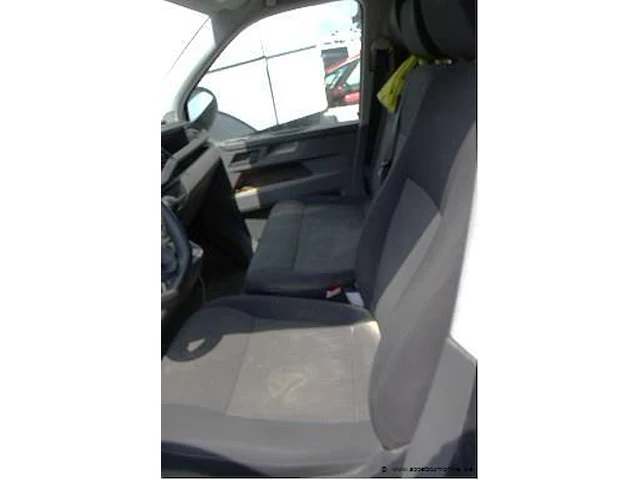 Lichte vrachtwagen vw transporter, diesel, cm³ng, kw ng, 1e inschr ng, wv1zzz7hznx012089, km ng, co²-uitstoot ng, euro ng, zonder boordducmenten,keuring na, 1sleutel - afbeelding 2 van  12