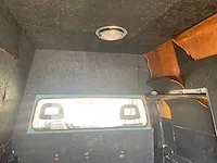 Lichte vrachtwagen - afbeelding 2 van  27