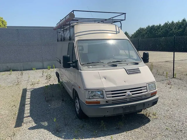 Lichte vrachtwagen - afbeelding 22 van  27