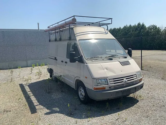 Lichte vrachtwagen - afbeelding 23 van  27