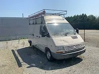 Lichte vrachtwagen - afbeelding 23 van  27