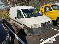 Lichte vrachtwagen - afbeelding 6 van  10