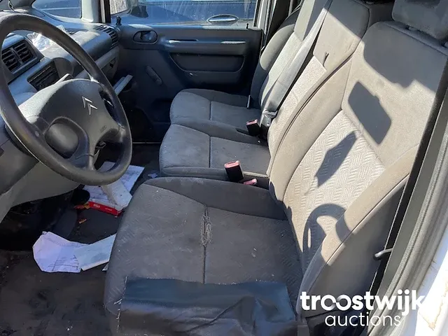 Lichte vrachtwagen - afbeelding 10 van  10