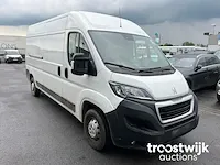 Lichte vrachtwagen - afbeelding 6 van  13