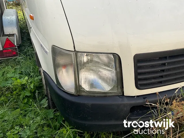 Lichte vrachtwagen - afbeelding 4 van  20