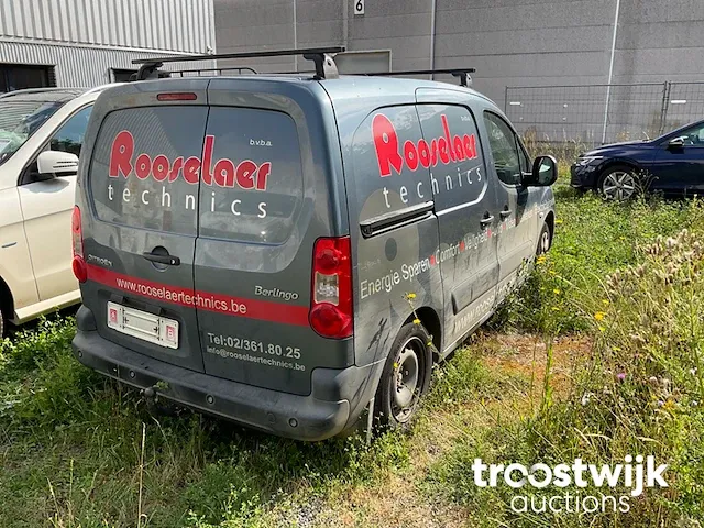 Lichte vrachtwagen - afbeelding 11 van  16