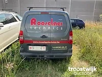 Lichte vrachtwagen - afbeelding 12 van  16