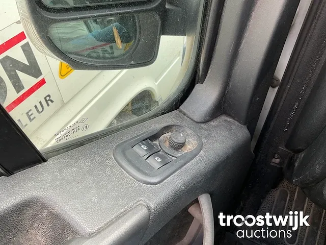 Lichte vrachtwagen - afbeelding 19 van  20