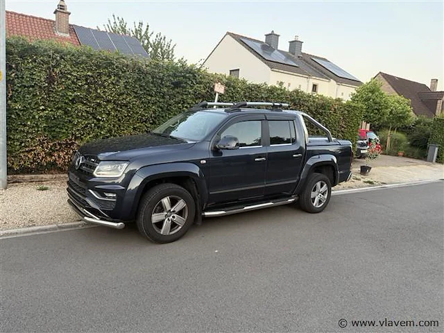 Lichte vrachtwagen - afbeelding 1 van  10