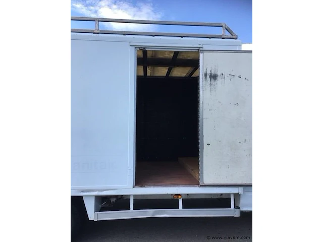 Lichte vrachtwagen - afbeelding 10 van  13