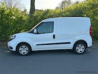 Lichte vrachtwagen - afbeelding 3 van  12