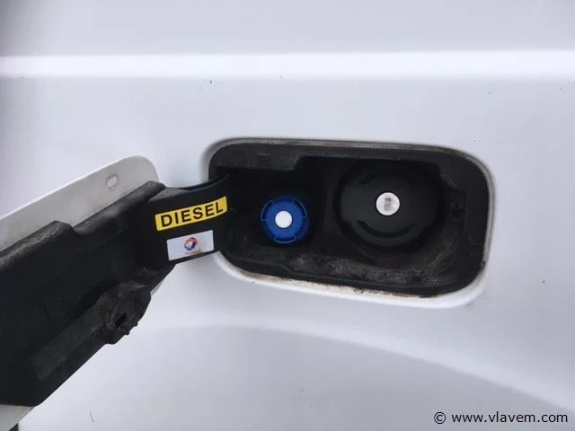 Lichte vrachtwagen - afbeelding 8 van  16