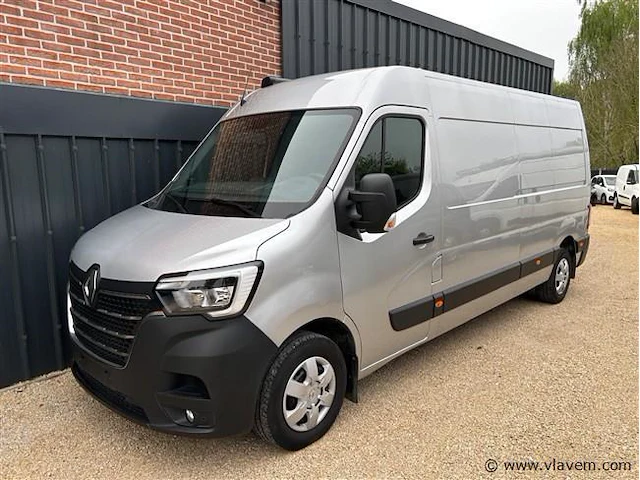 Lichte vrachtwagen - afbeelding 1 van  26