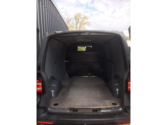 Lichte vrachtwagen - afbeelding 8 van  17