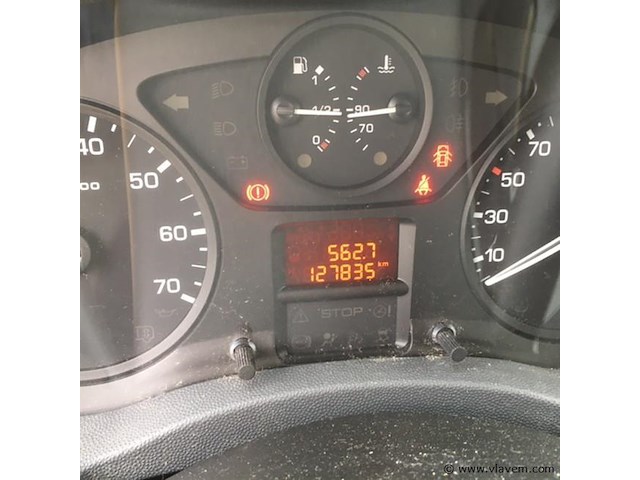 Lichte vrachtwagen - afbeelding 6 van  16