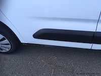 Lichte vrachtwagen - afbeelding 2 van  25