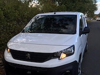 Lichte vrachtwagen - afbeelding 21 van  25