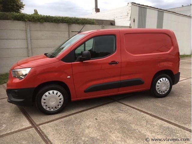 Lichte vrachtwagen - afbeelding 12 van  16